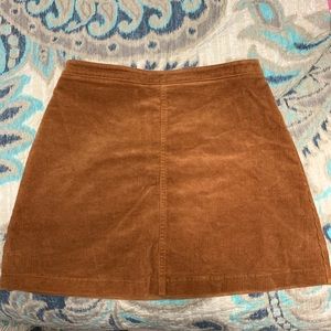 Camel corduroy skirt. Size L.